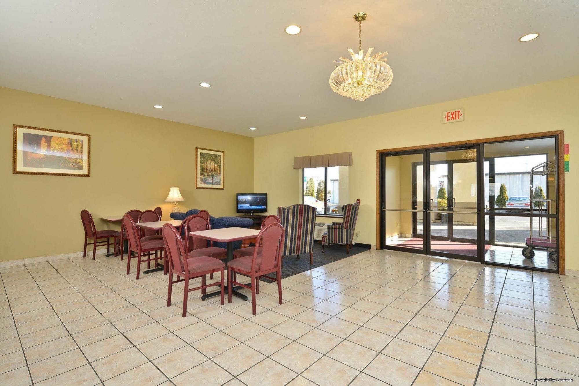 Western Clearlake Plaza Hotel