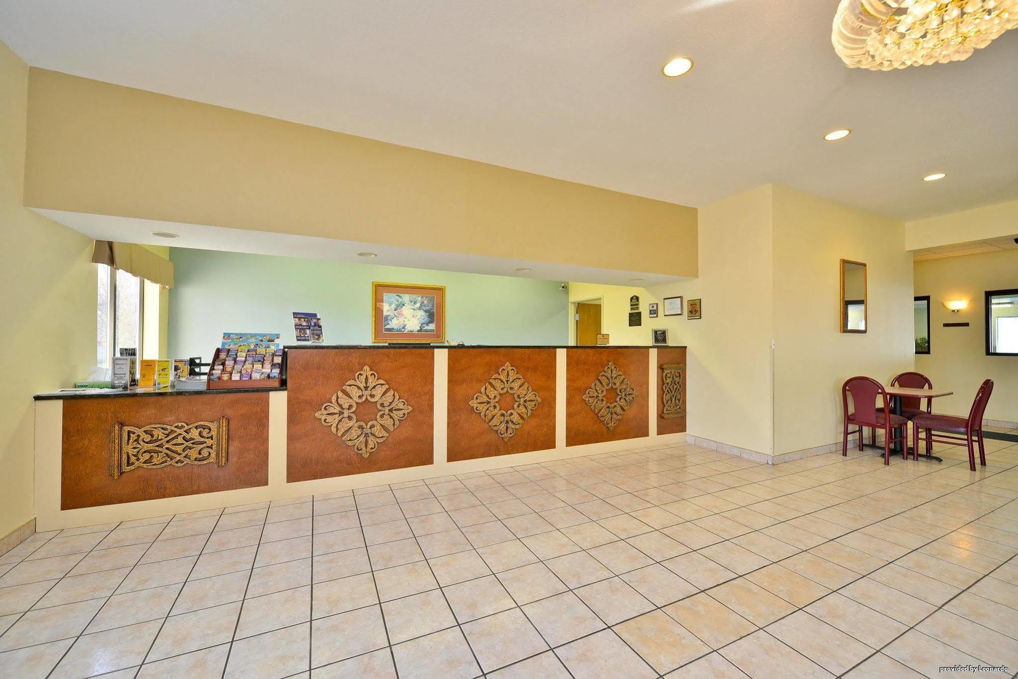 Western Clearlake Plaza 3* Springfield